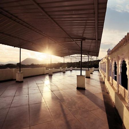 The Kanchangarh Resort Udaipur Exterior foto